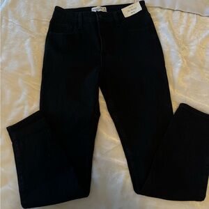 Abercrombie High Rise Skinny Jean